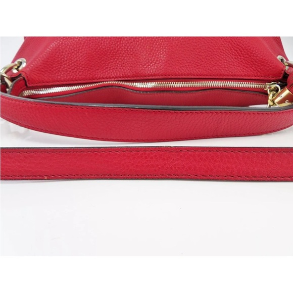 Gucci Vibrant Red Shoulder Bag - Picture 8 of 15